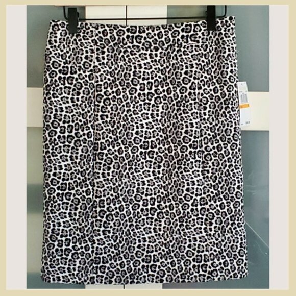 Michael Kors Black and Gray Leopard Skirt- Small - Picture 2 of 12